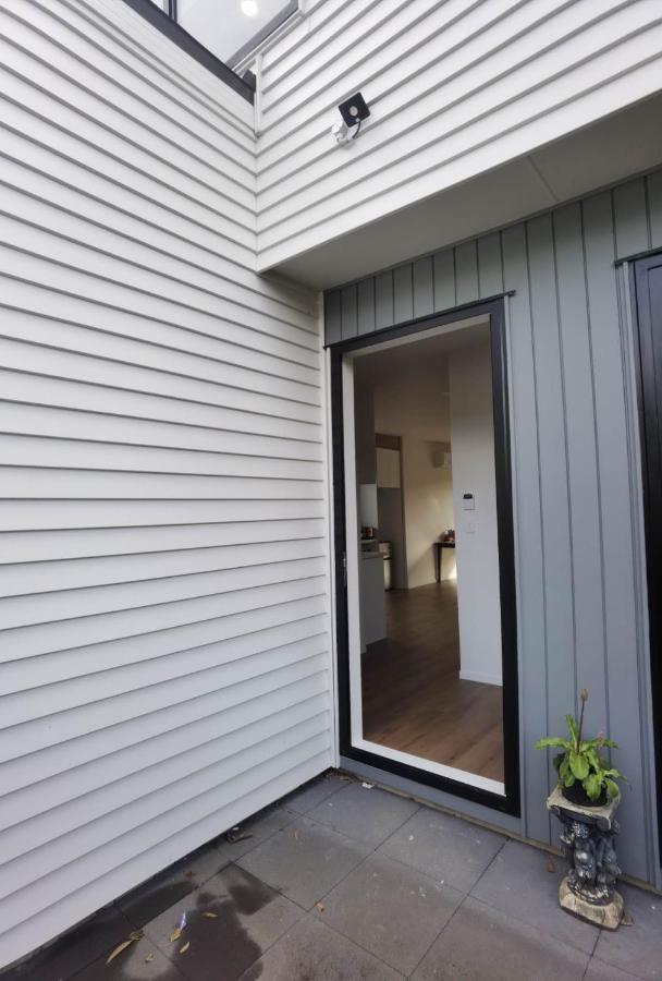 Villa Henderson New House à Auckland Extérieur photo